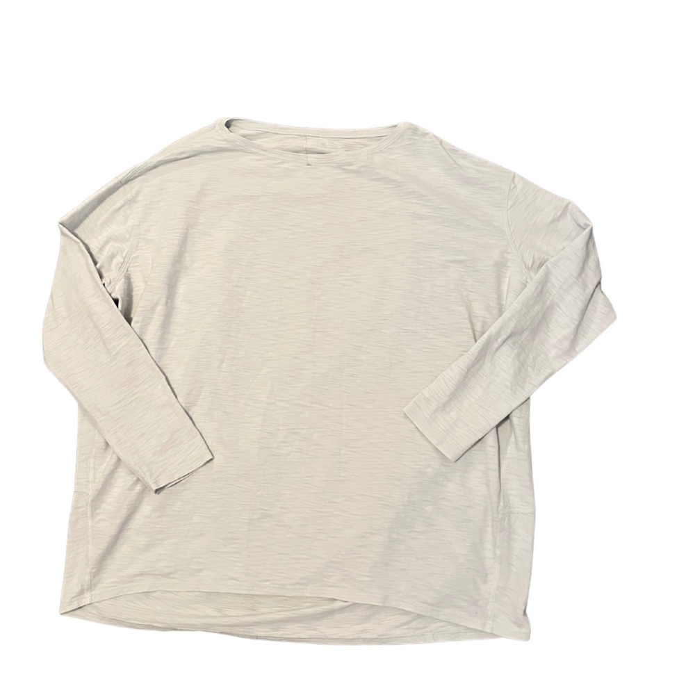 Light grey Lululemon top